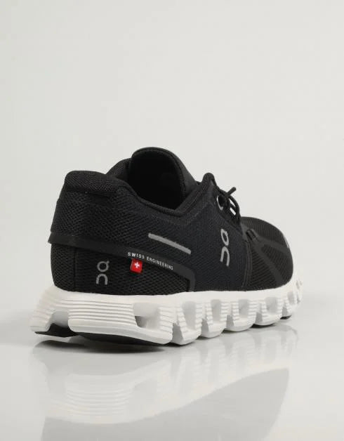 Tenis On Running Cloud Negros / Blanco