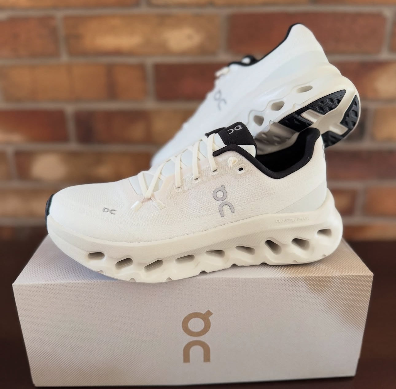 Cloudmonster WaterProof 2 Blancos