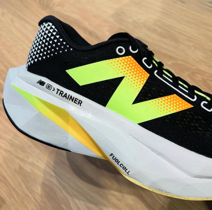 New Balance FuelCell Neon