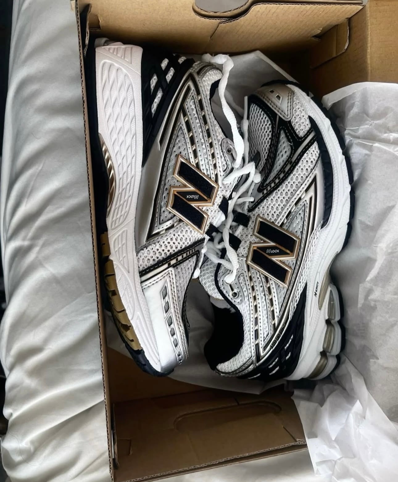 New Balance 1906R White Gold