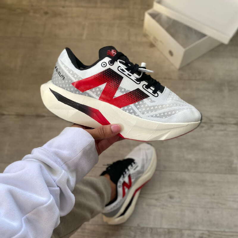 New Balance FuelCell Red