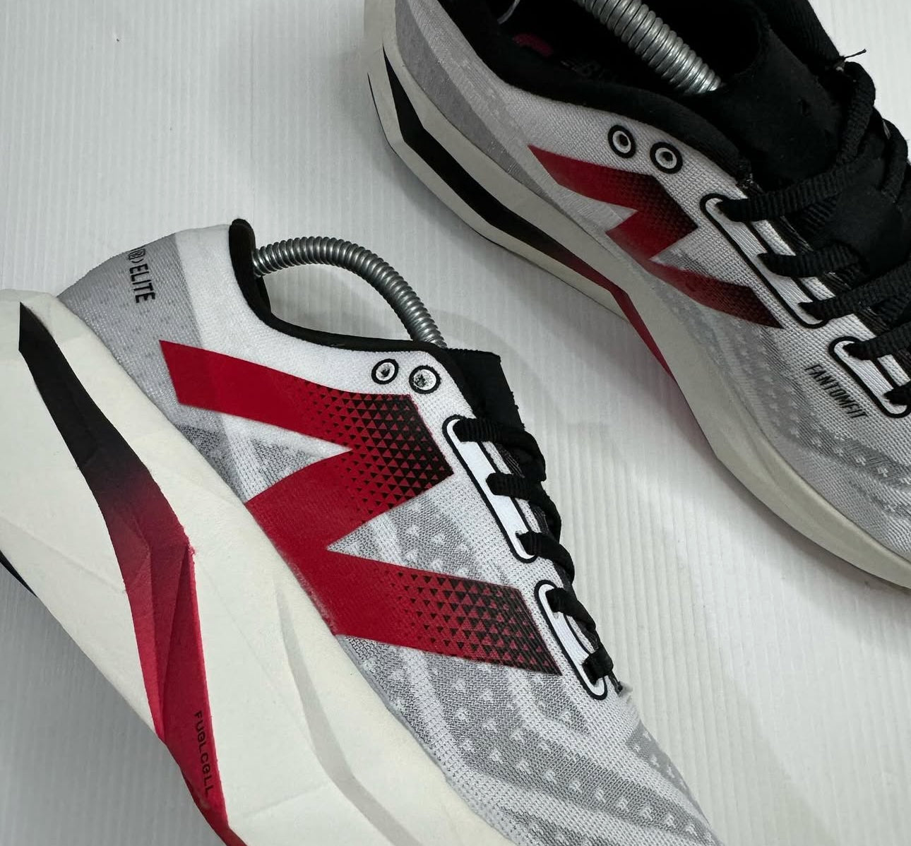 New Balance FuelCell Red