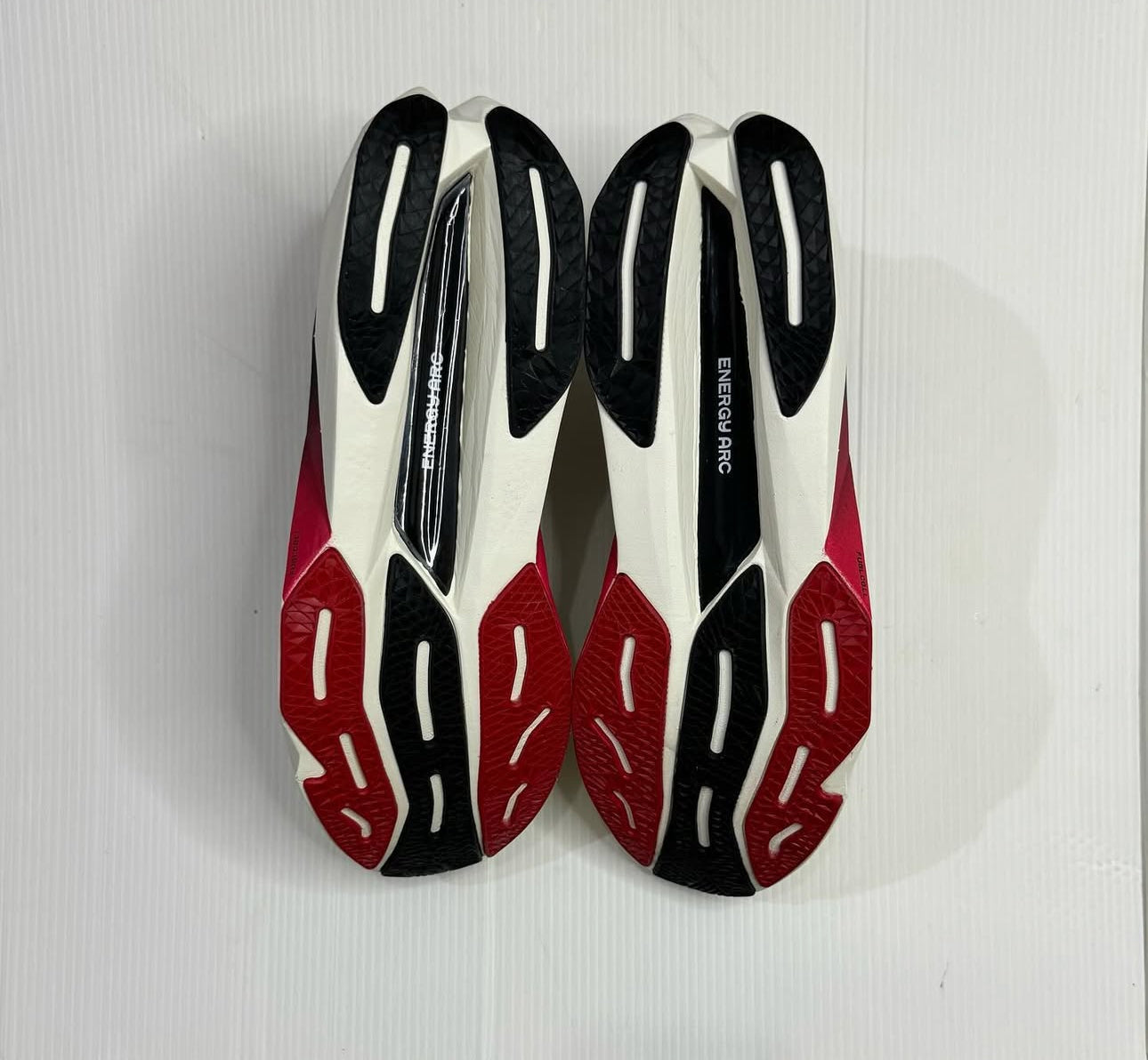 New Balance FuelCell Red